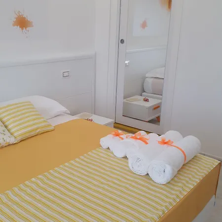 ベッド・アンド・ブレックファスト Residenza Burmaria Free Parking
