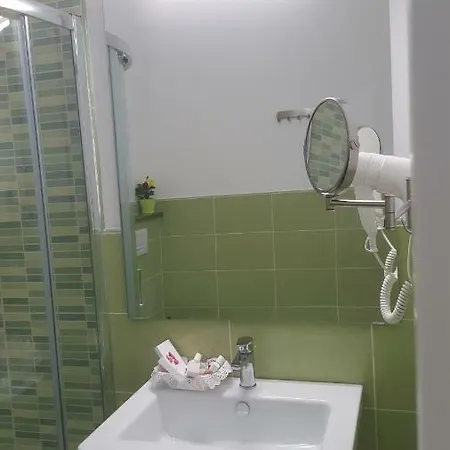 Alojamento de Acomodação e Pequeno-almoço Residenza Burmaria Free Parking Tropea