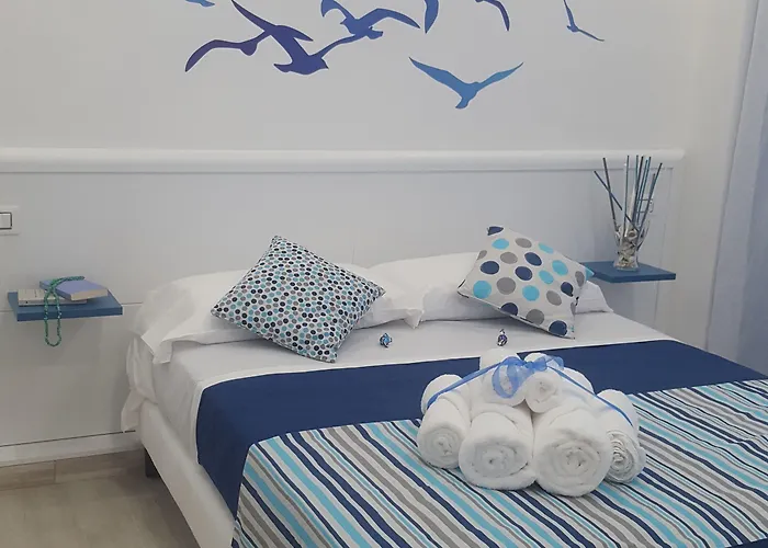 Residenza Burmaria Free Parking Alojamento de Acomodação e Pequeno-almoço 4*