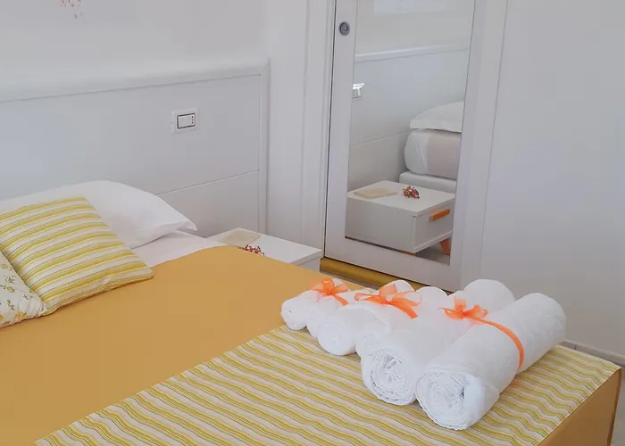 Alojamento de Acomodação e Pequeno-almoço Residenza Burmaria Free Parking