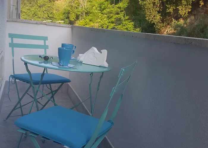 Alojamento de Acomodação e Pequeno-almoço Residenza Burmaria Free Parking