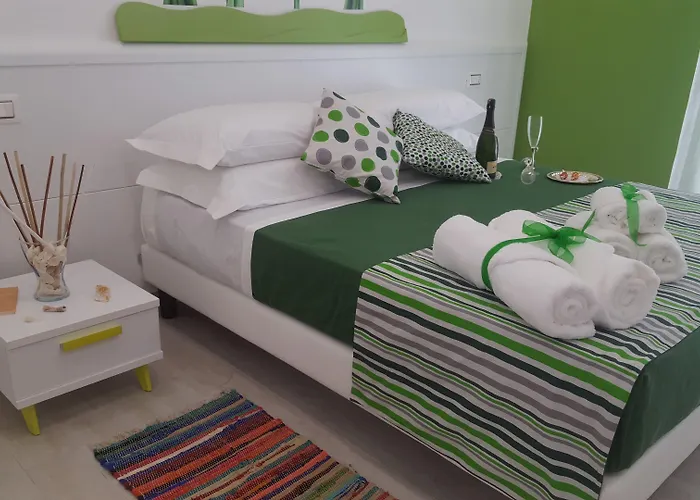 Residenza Burmaria Free Parking Alojamento de Acomodação e Pequeno-almoço 4*