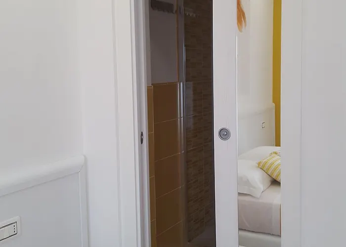 Residenza Burmaria Free Parking Alojamento de Acomodação e Pequeno-almoço Tropea