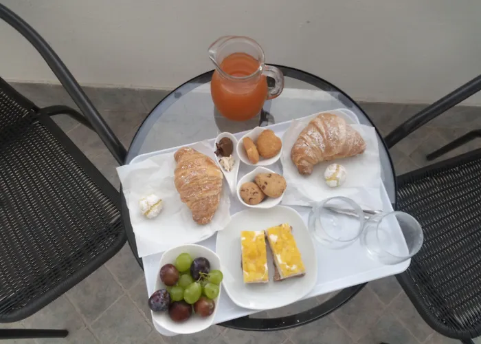 Residenza Burmaria Free Parking Alojamento de Acomodação e Pequeno-almoço 4*