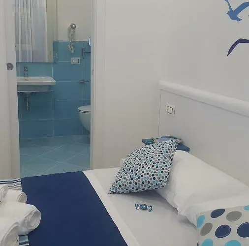 Alojamento de Acomodação e Pequeno-almoço Residenza Burmaria Free Parking 4*