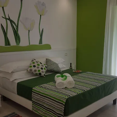 Residenza Burmaria Free Parking B&B 4*