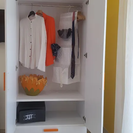 Residenza Burmaria Free Parking 4* 트로페아