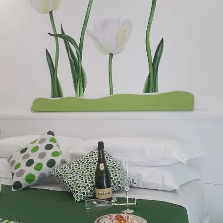 Bed & Breakfast Residenza Burmaria 3*