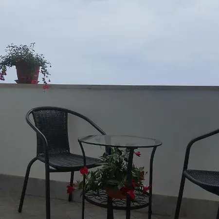 Residenza Burmaria Free Parking Bed and Breakfast 4*
