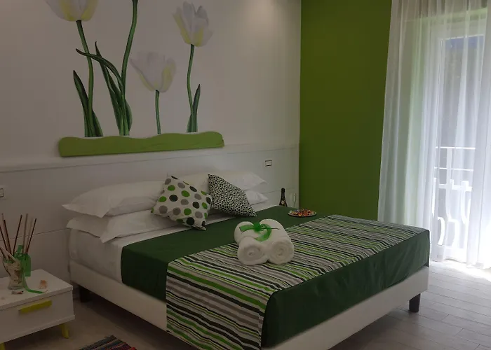 Residenza Burmaria Free Parking 住宿加早餐酒店 4*