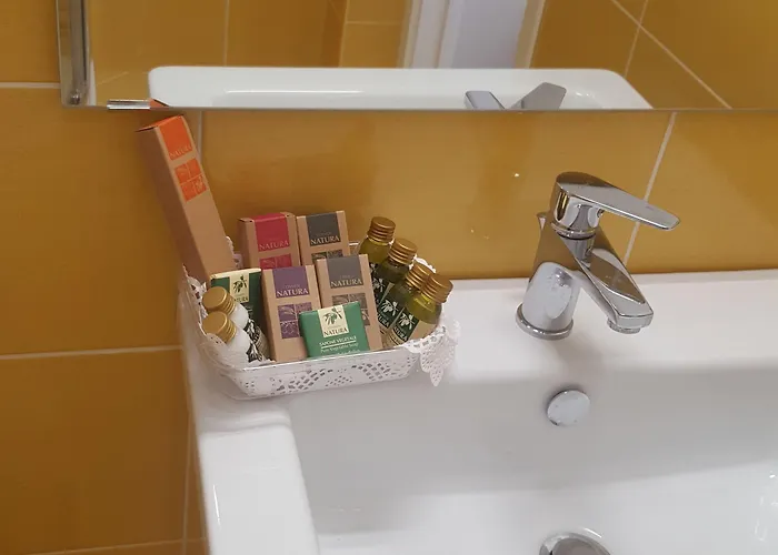 Residenza Burmaria Free Parking 住宿加早餐酒店 4*